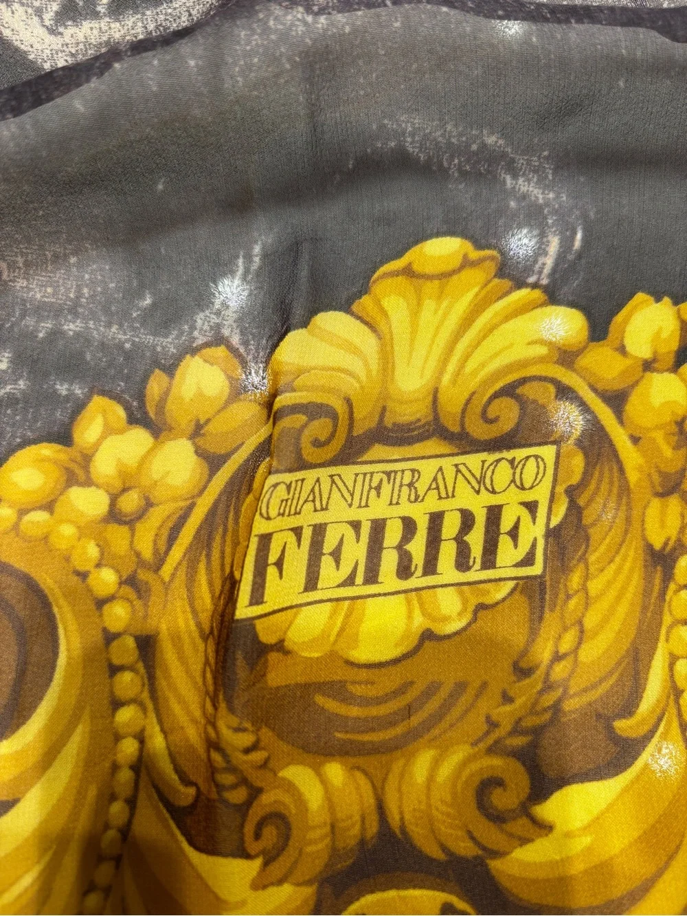Gianfranco Ferre opulent print